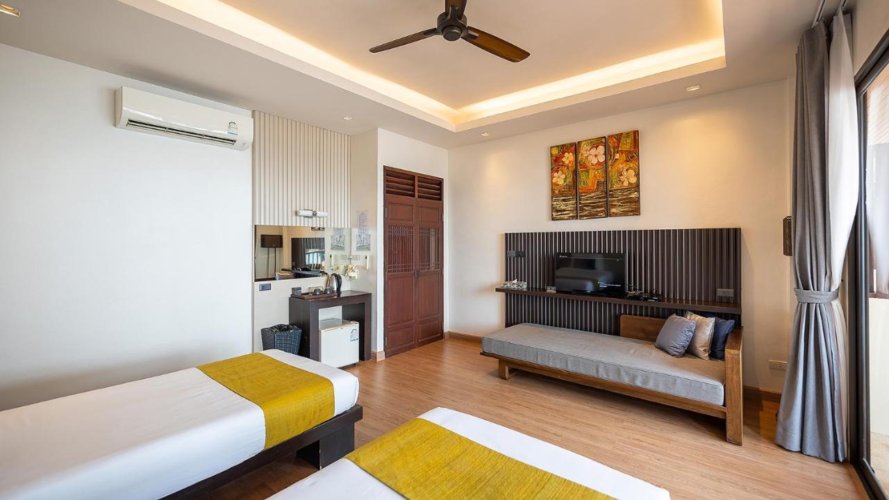 Ban Saithong Beach Resort Bang Saphan Noi Exterior photo